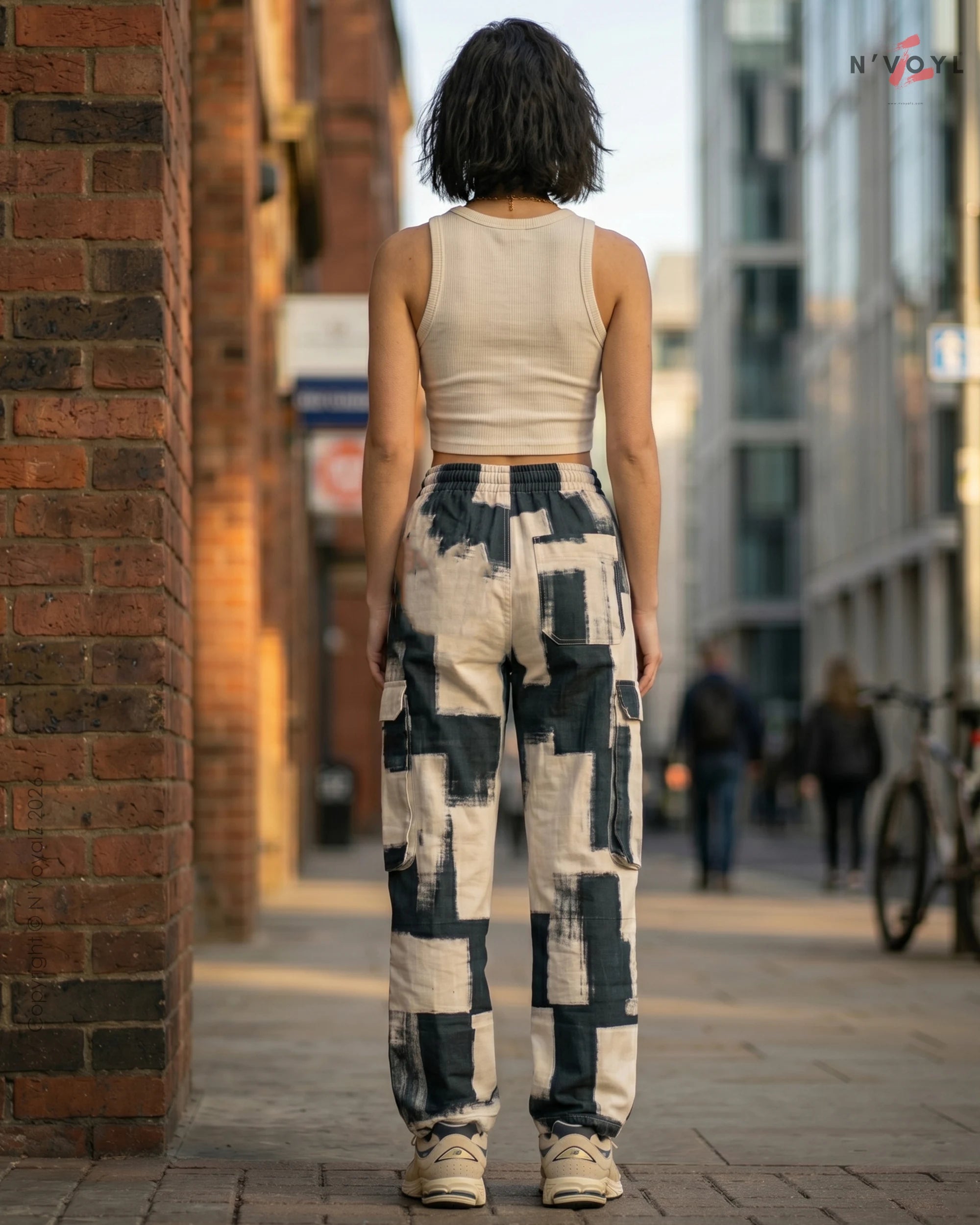 Mono Grid Cargo Pants